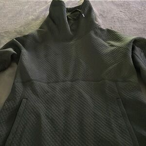 Marmot turtleneck athletic sweatshirt